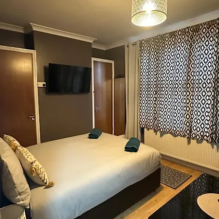 Beautiful Studio Apartment No4 Forest Road London Exterior photo